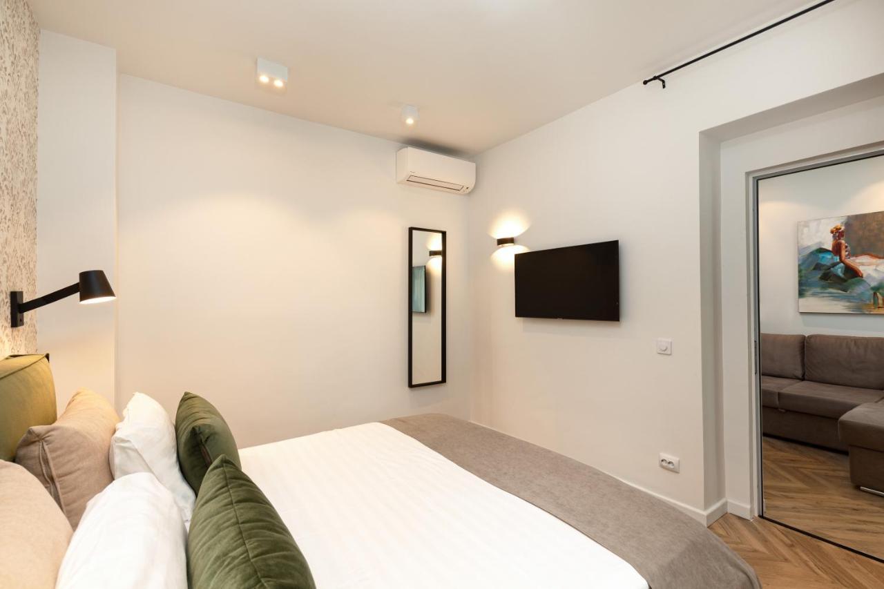 Metropole Apartments Royal Residence بوخارست المظهر الخارجي الصورة